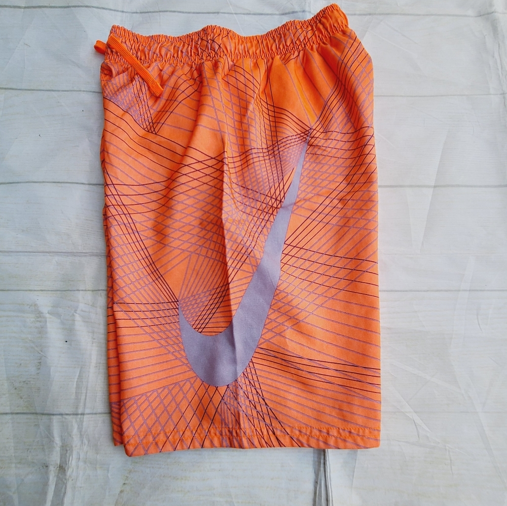 Nike boys flywire line swoosh swim trunk M